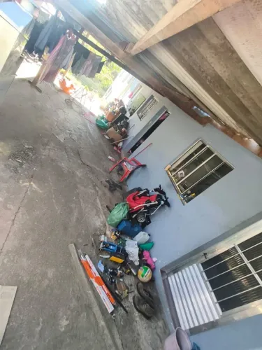 Terreno imenso com 2 casa