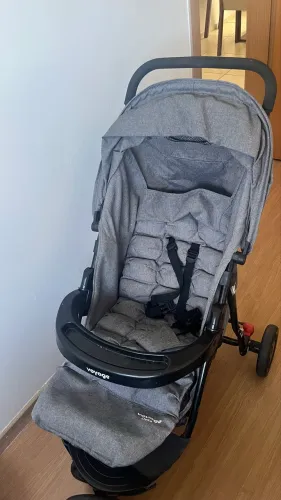 Carrinho de Bebê Voyage Delta