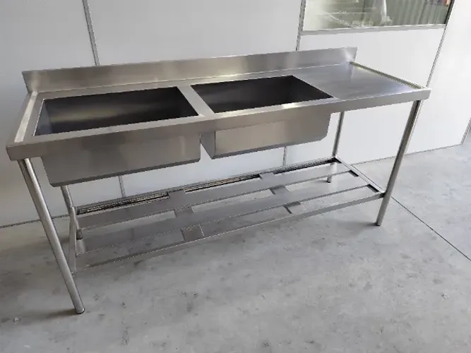 Pia inox 2 bojos 1,80×0,60×0,90 (2×60×40) c/ prateleira
