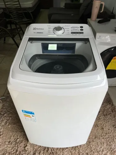 Máquina Electrolux EssentialCare 14Kg faz tudo tambor inox semi nova ((ENTREGO GRATIS))