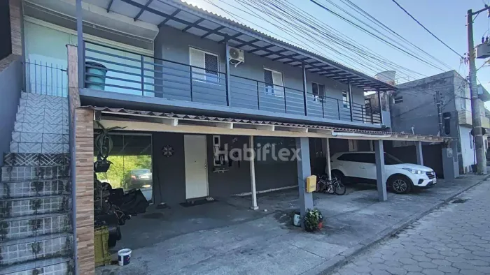 Pousada com 8 dormitórios à venda, Carianos - Florianópolis/SC