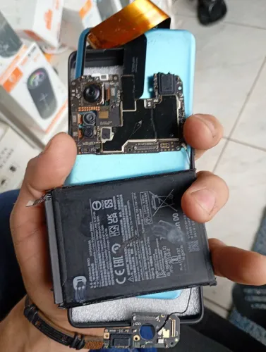 Xiaomi 12s 8ram 256memoria retirada de peça