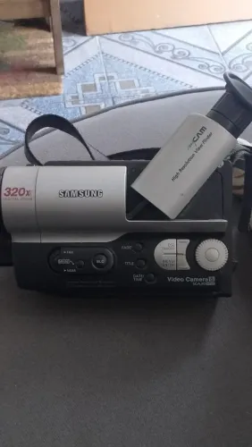 Filmadora Samsung modelo 320 X não tenho a bateria no estado e nem acessórios