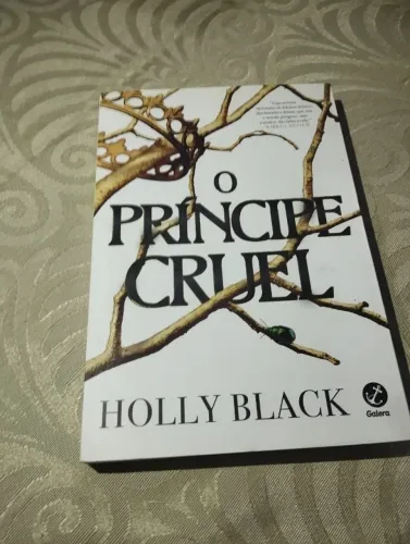 Livro: O príncipe cruel.
