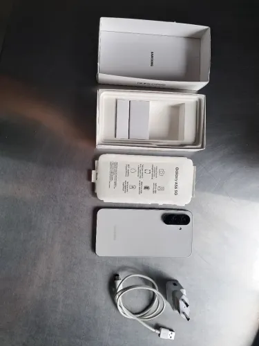 Samsung Galaxy A56 5G ? Completo e em ótimo estado