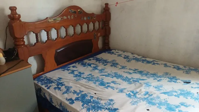 Cama de casal com colchão