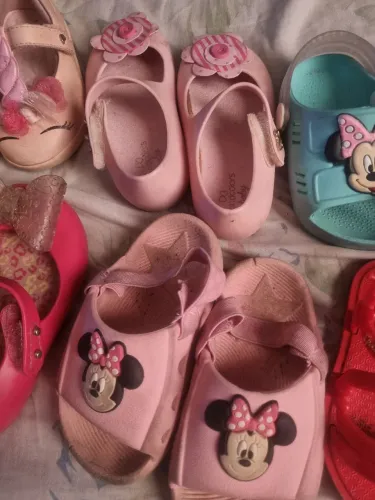 Sandalhinhas bebe menina