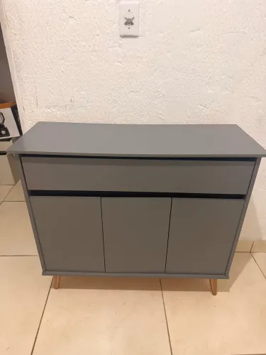 APARADOR BUFFET POUCO TEMPO DE USO