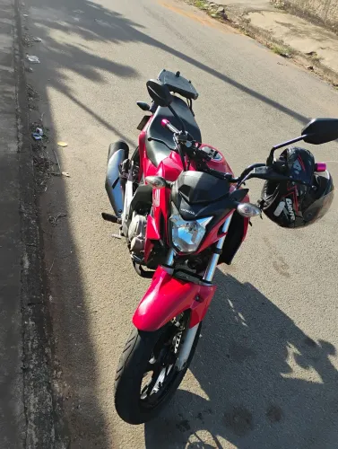 MOTO TWISTER 250cc