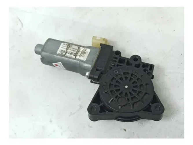 Motor Vidro Elétrico D.e Hyundai I30 F00s1a3295 Cx116