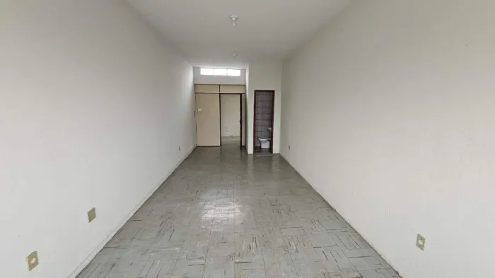 Sala Comercial de 39 m² para Alugar no Santa Mônica - Belo Horizonte/MG