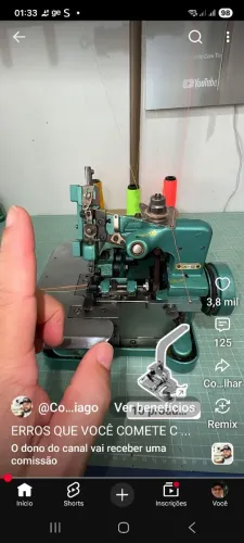 Manutenção em máquina de costura