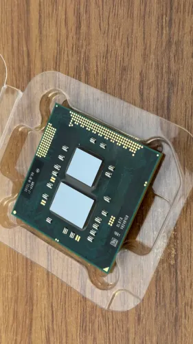 Processador i7 620m de 2.67 GHz c turbo 3.3. Para notebook Samsung RV 411 outros