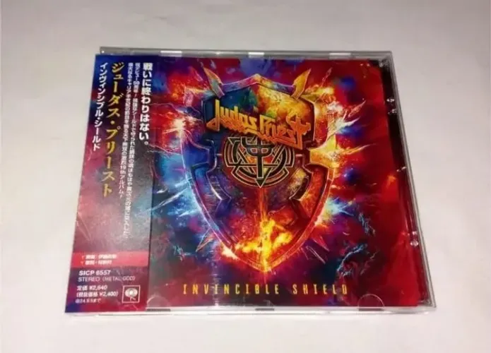 Judas Priest - Invincible Shield - Cd Japones Com Obi
