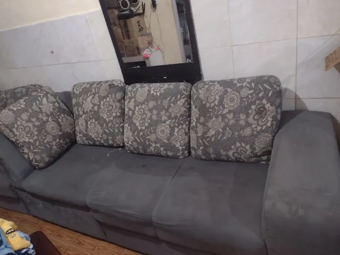 Sofá em L