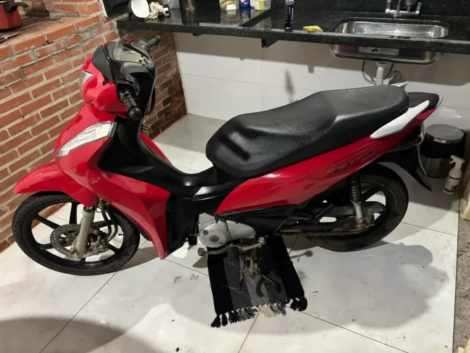BIZ 125