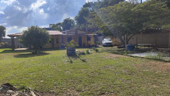 Lindo sítio a venda em Barra do Choça.