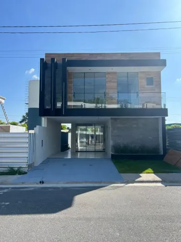 Imóvel para venda possui 220 metros quadrados com 4 quartos em Centro - Ananindeua - PA
