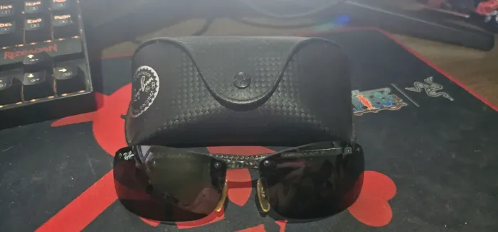 ? ÓCULOS RARO RAY-BAN ORIGINAL - FIBRA DE CARBONO (MODELO RB8305) ?