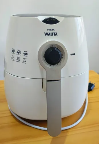 Air fryer Walita 220v