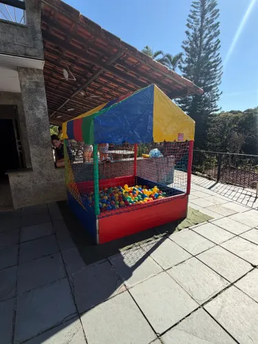 Casinha de bolinha 