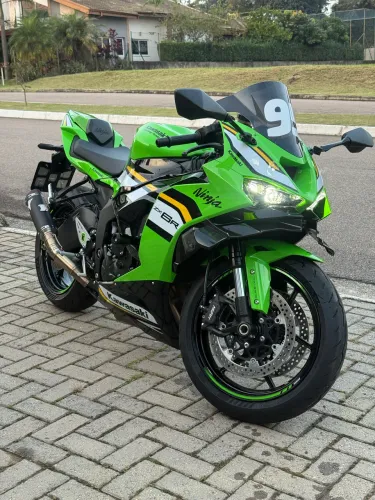 Kawasaki Ninja Zx6r (mais nova de São paulo)