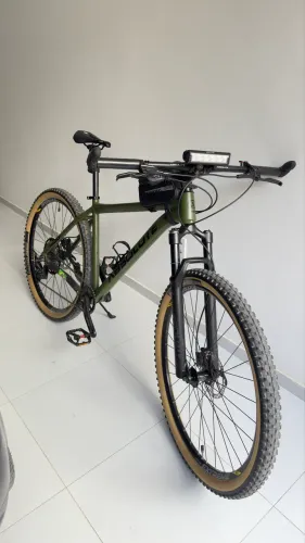 BICICLETA ABSOLUTE ARO 29