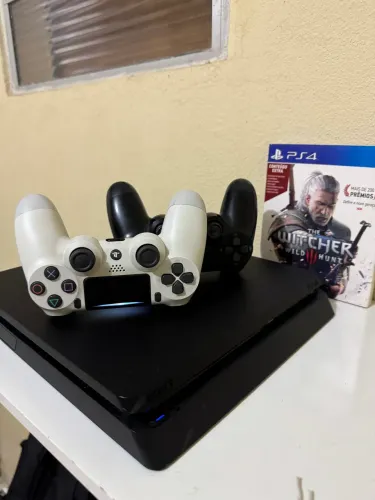 PS4 Slim black