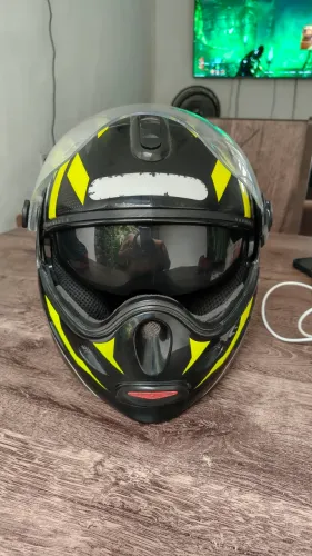 Capacete Captiva estronger faster etceter 60