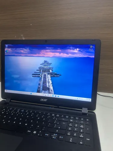 Notebook Acer Aspire ES1-572 - Windows 11 Original
