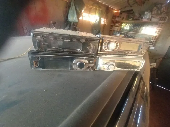 Aparelho som automotivo