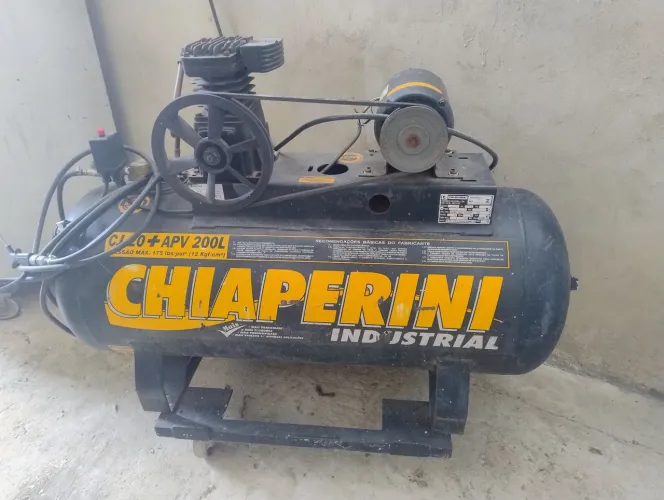 Compressor Ar Chiaperini 200 L