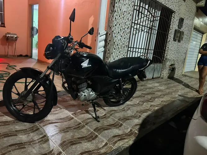 Vendo moto CG Fan 125 ,ano 2010