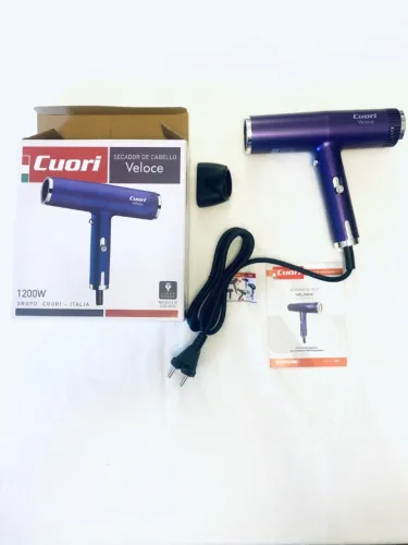 SECADOR DE CABELO MARCA CUORI MODELO VELOCE 220V PLUG 20A 2 PINOS NUNCA USADO COR AZUL-ROX