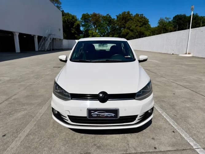 Volkswagen Fox Comfortline 1.6 Flex 8V 5P 2015