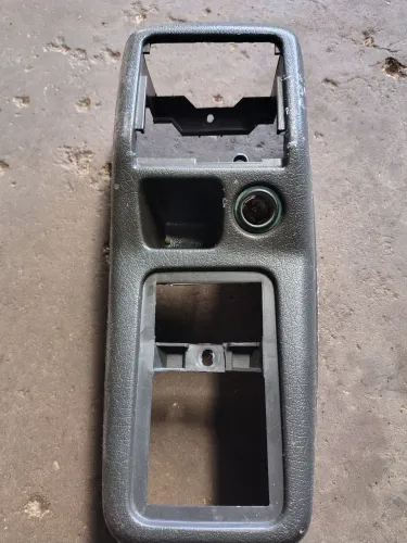 Console central Gol e Parati G2