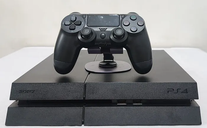 Playstation 4 FAT 1TB + 1 controle