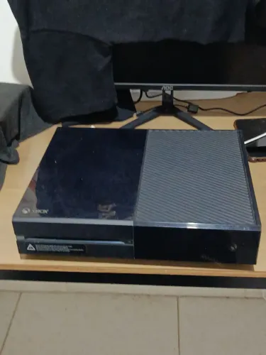 Vendo Xbox one pra retirada de peças