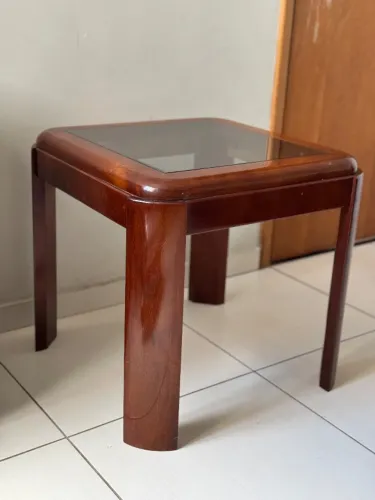 Mesa lateral madeira maciça 