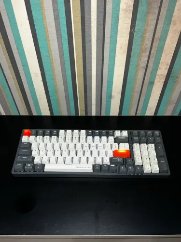 teclado mecânico gamer Machenike K600 rgb Bluetooth e cabo