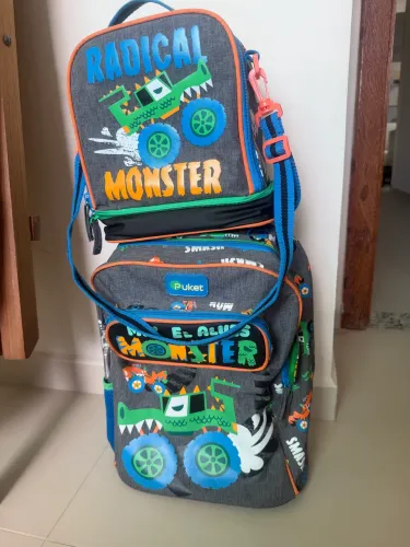 Kit Mochila de rodinha e lancheira Puket