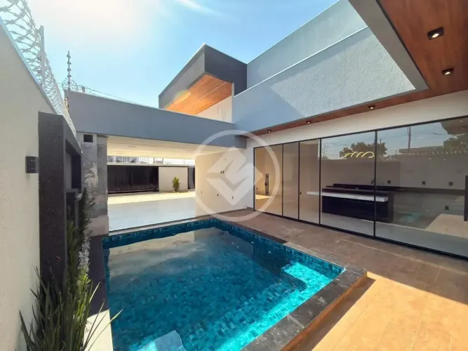 Casa Nova Alto Padrão Com 203 m² de Área Construída Com 4 Quartos Sendo 3 Suítes 1 Com Clo