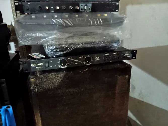 Amplificador ciclotron 2200