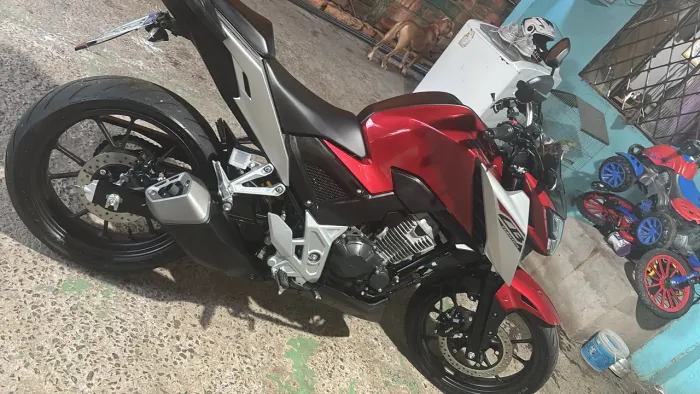Cb300f 