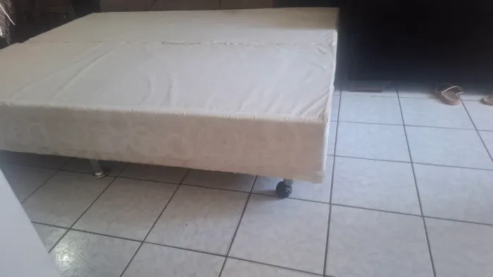 Base box de cama Queen