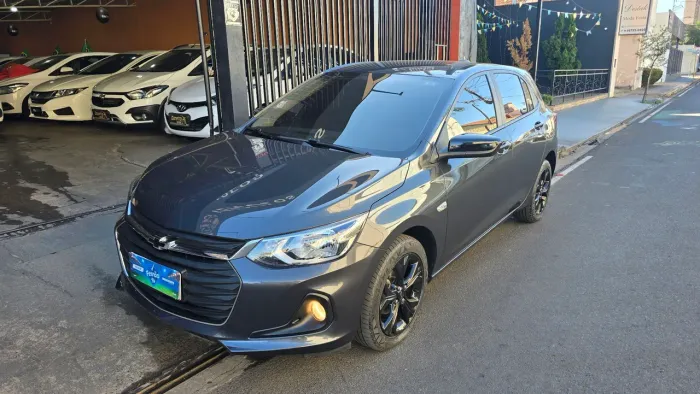Chevrolet Onix HATCH LTZ 1.0 12V TB FLEX AUT. 4P 2025