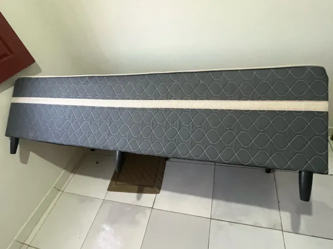 Cama Box Conjugada Solteiro em Perfeito Estado - Menos de 1 ano + Nota Fiscal!