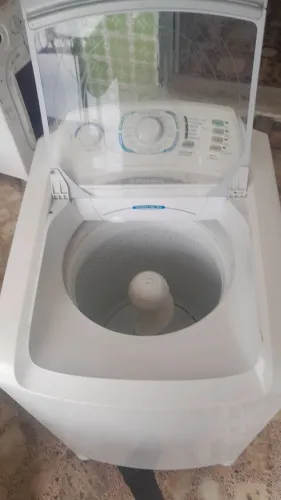 Vendo lavadora electrolux 10 kilo ( entrego pela redondeza )