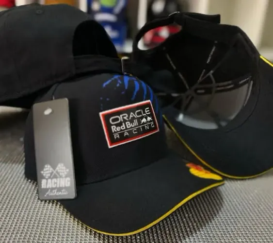 BONÉ ORACLE RED BULL NOVO 