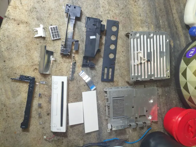 Nintendo Wii para peças + acessórios -( Sem placa-mãe